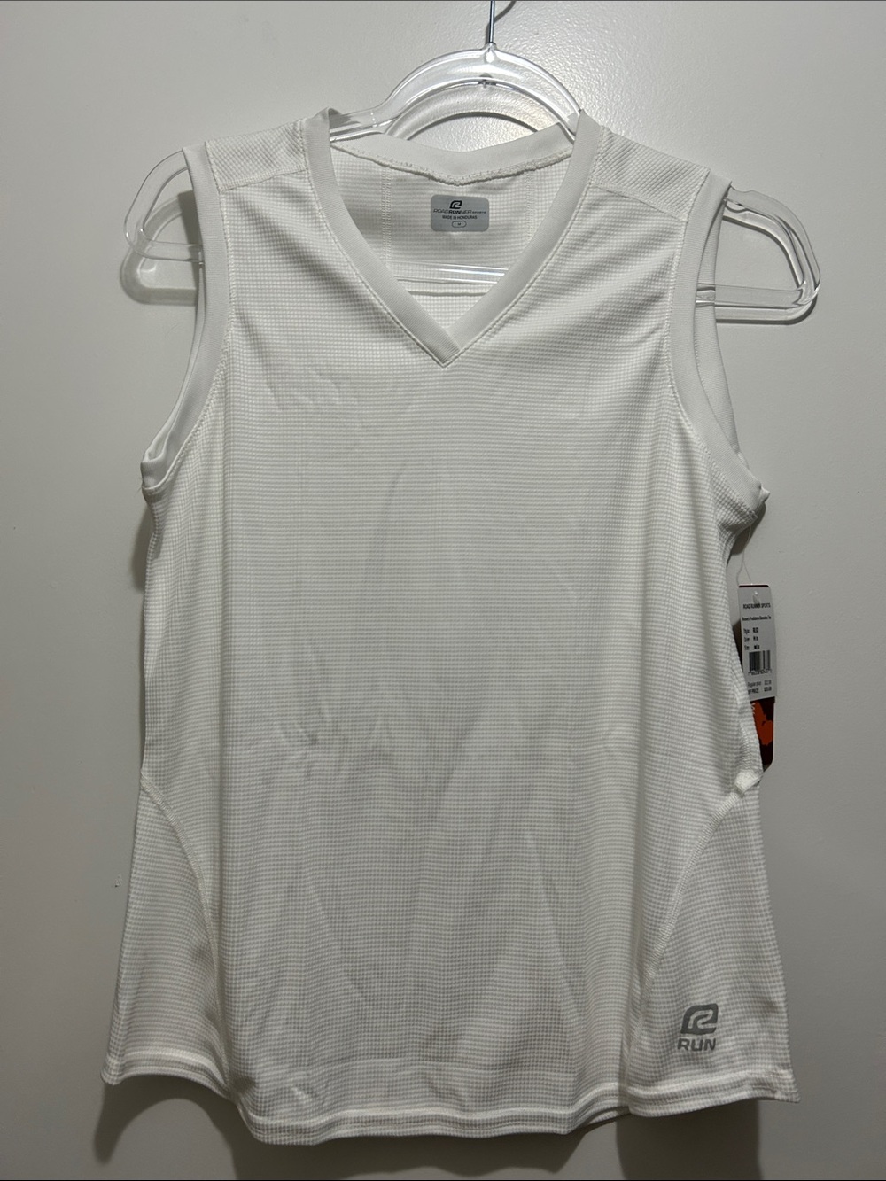 Road Runner Sports Women’s White Sleeveless Performance Tank Size M